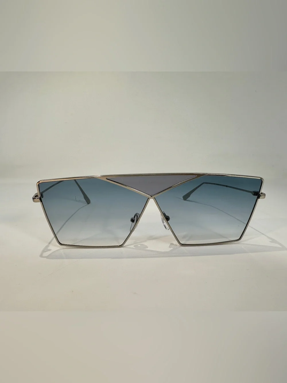 Loewe Puzzle Authentic Sunglasses Frames 69-3 Square LW40011U Geometric